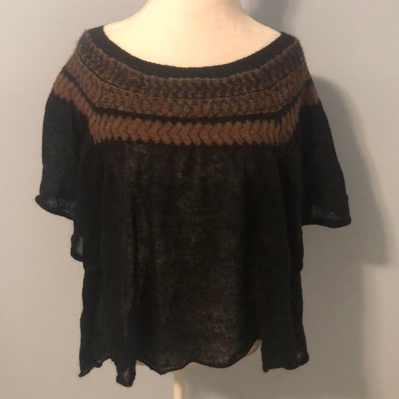 Free People sweater - Picture 2 of 4